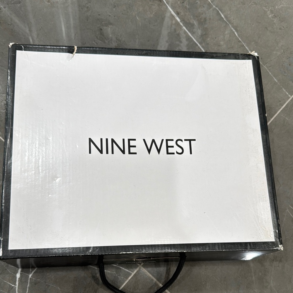 Nine West Shoe Box